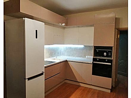 Угловая двухуровневая кухня - фото - 2