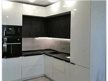 Угловая, небольшая белая кухня - фото - 4