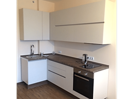 Угловая кухня в небольшую квартиру с фасадами "Soft Touch" - фото - 1