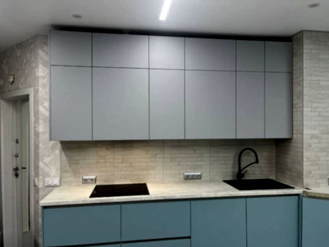 Семейная гавань: кухня-столовая для большой семьи - фото - 3