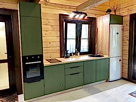 Изумрудная красавица в загородный дом - фото - 2