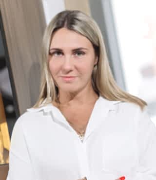 Дизайнеры - Надежда Андреева