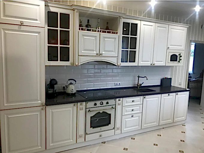 Благородная неоклассическая кухня с буфетом для Яны из Астаны - фото - 2