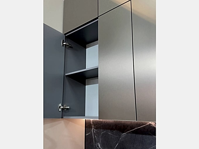 Новая кухня для шоурума в ТЦ Версаль - фото - 6