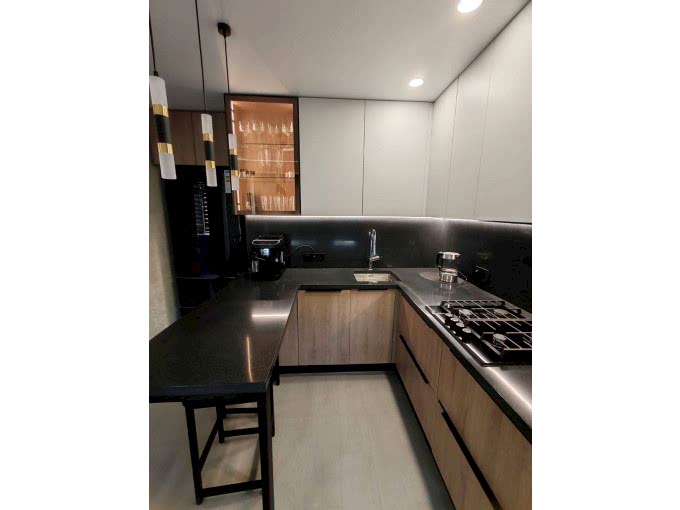 Современная стильная кухня без зазоров и визуального шума - фото - 5