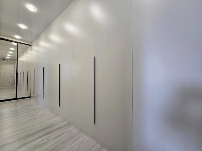 Современный шкаф в прихожую до потолка (7м) для Надежды из Астаны - фото - 5