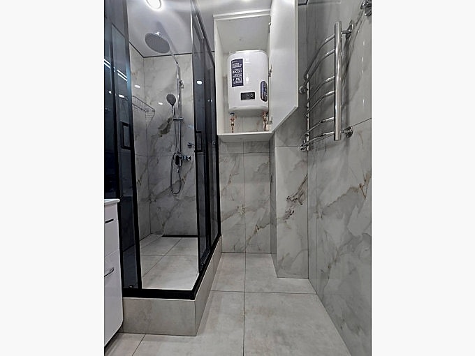 Современный шкаф в прихожую до потолка (7м) для Надежды из Астаны - фото - 2