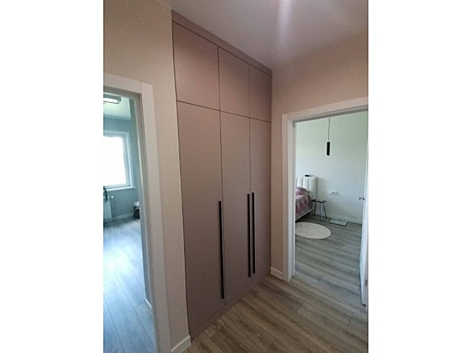 Встроенный шкаф до потолока в ЖК Ботаника 1,2м - фото - 1