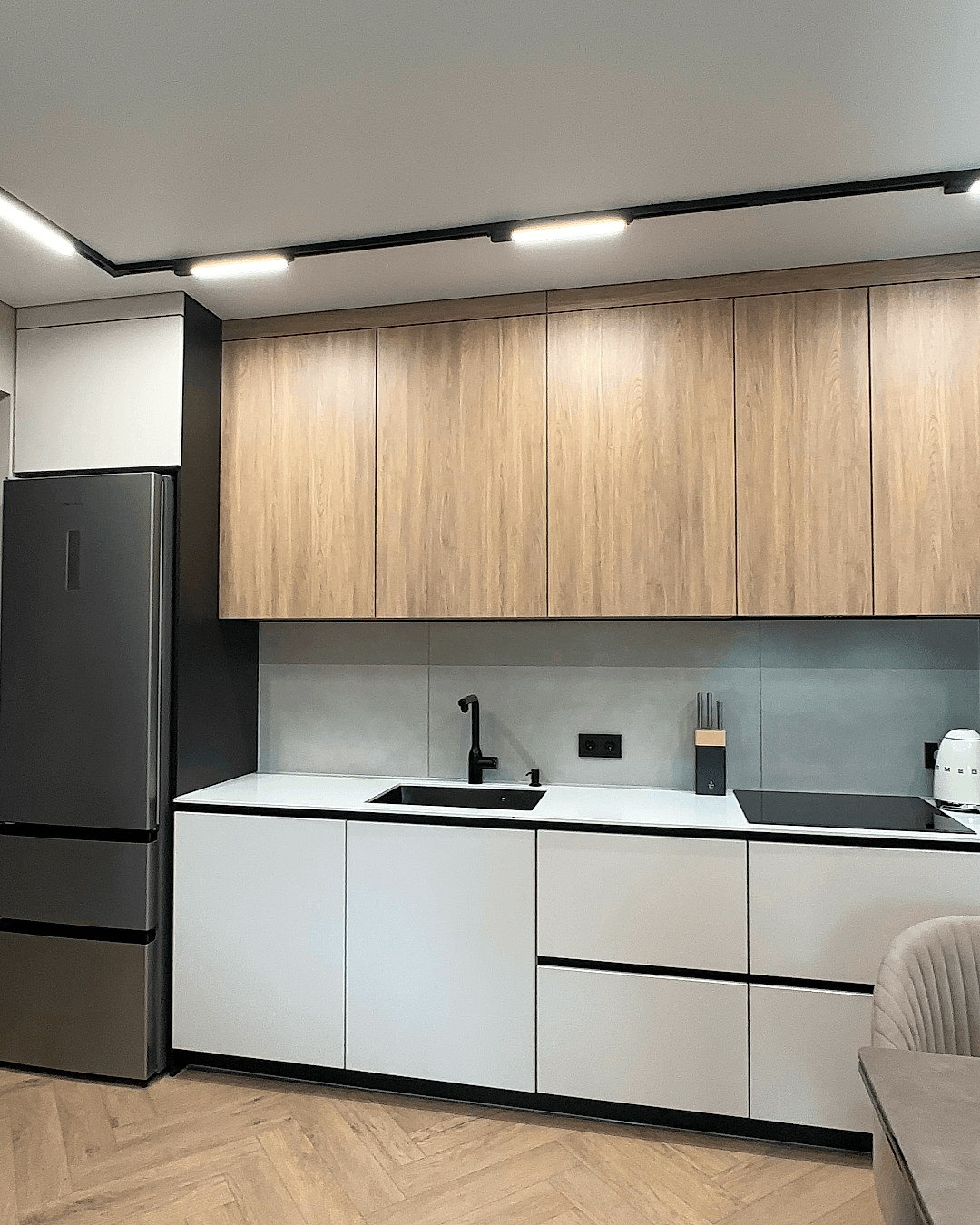 Шикарная кухня-красавица по проекту дизайнера интерьера - фото - 5